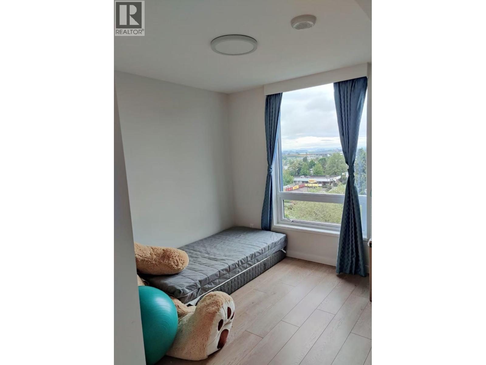 1004 8238 LORD STREET, Vancouver