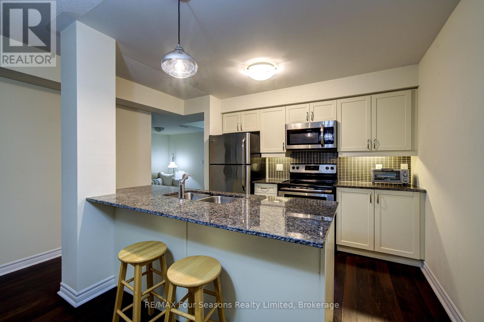 #105 6 BRANDY LANE DRIVE - 12