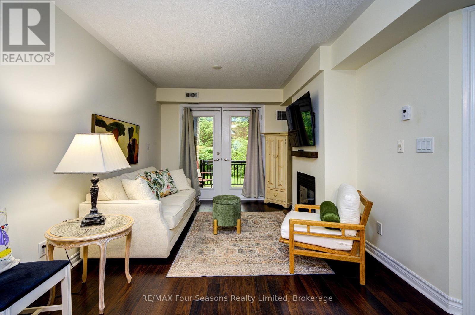 #105 6 BRANDY LANE DRIVE - 18