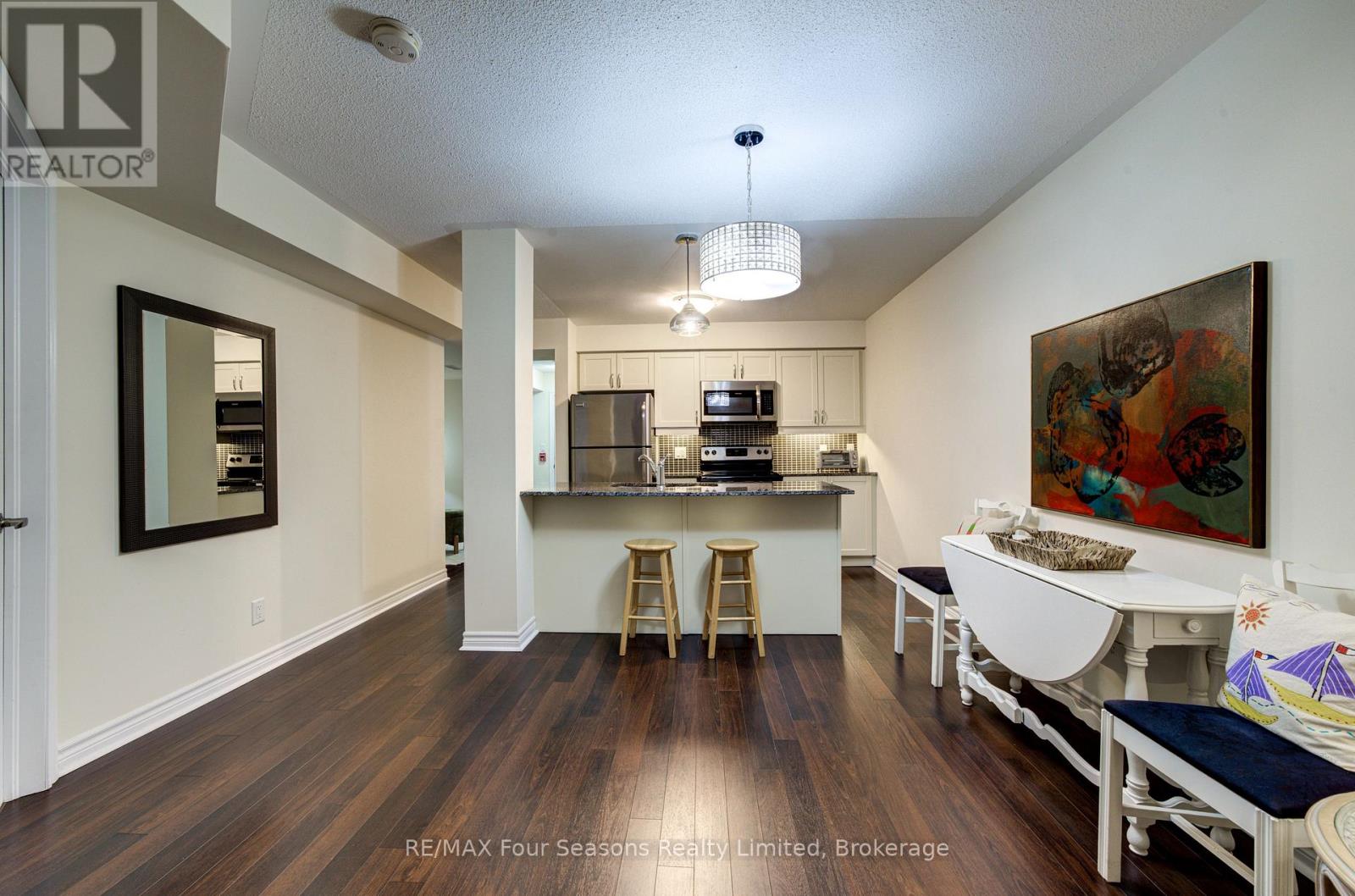 #105 6 BRANDY LANE DRIVE - 20