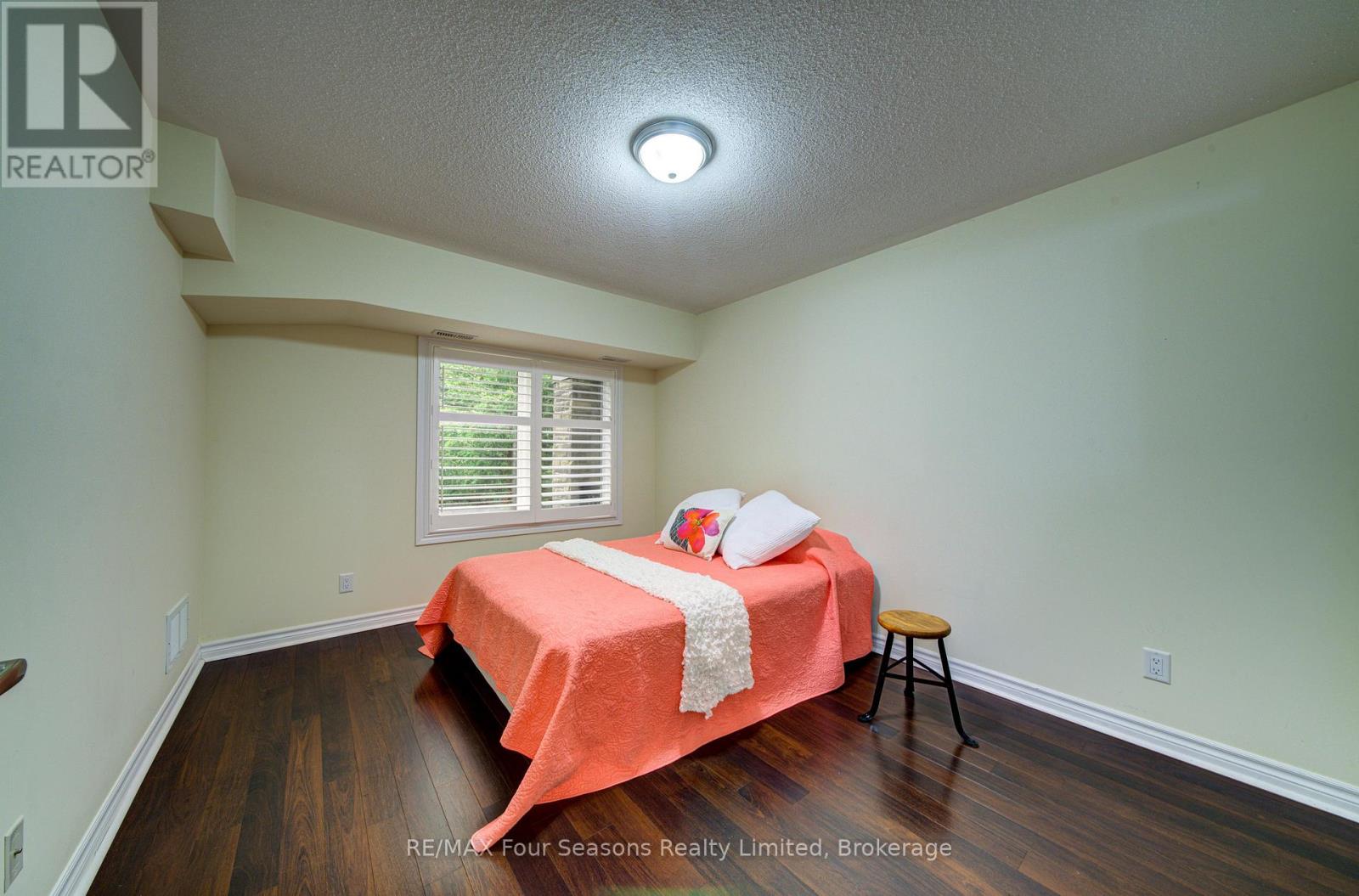 #105 6 BRANDY LANE DRIVE - 23