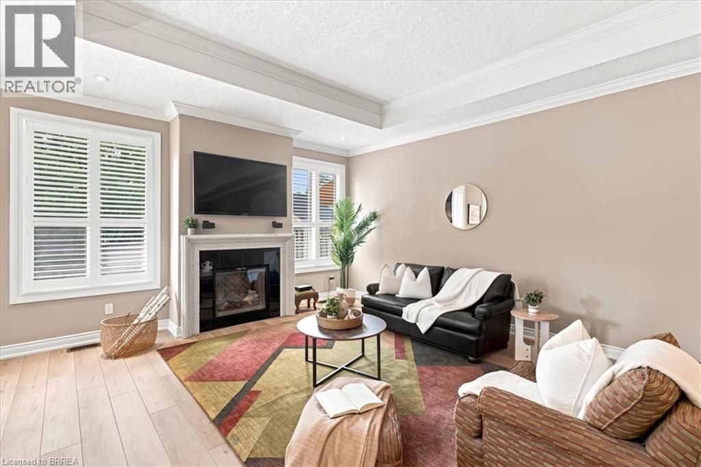 #4 30 CEDAR Street - 25