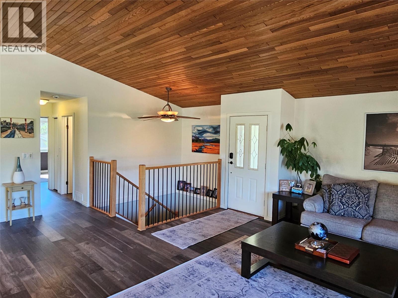 429 3rd Avenue - 5