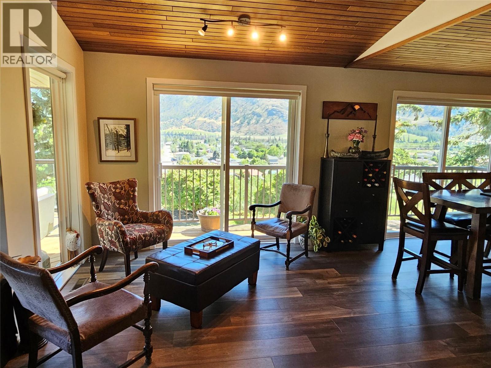 429 3rd Avenue - 6
