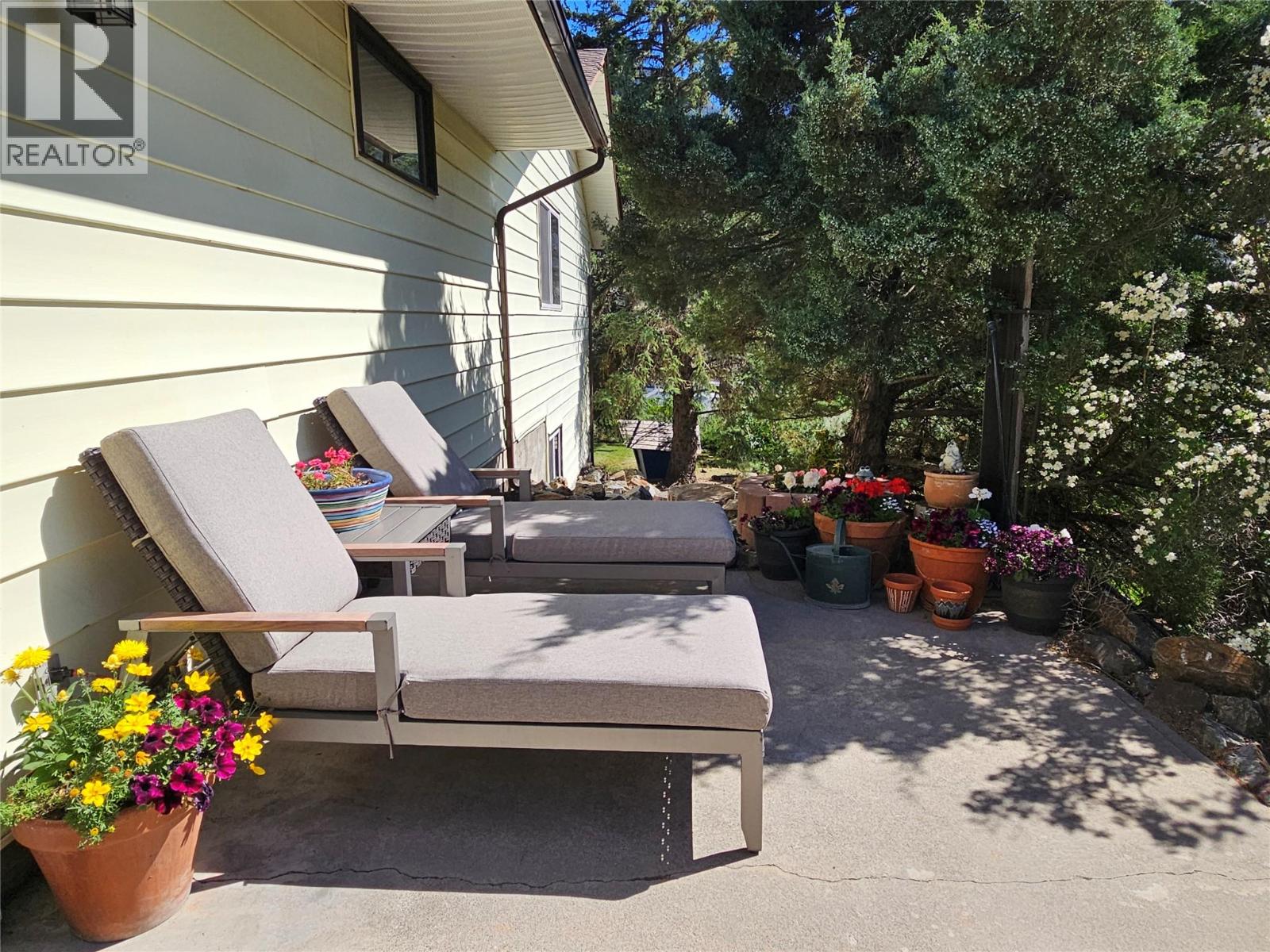 429 3rd Avenue - 27