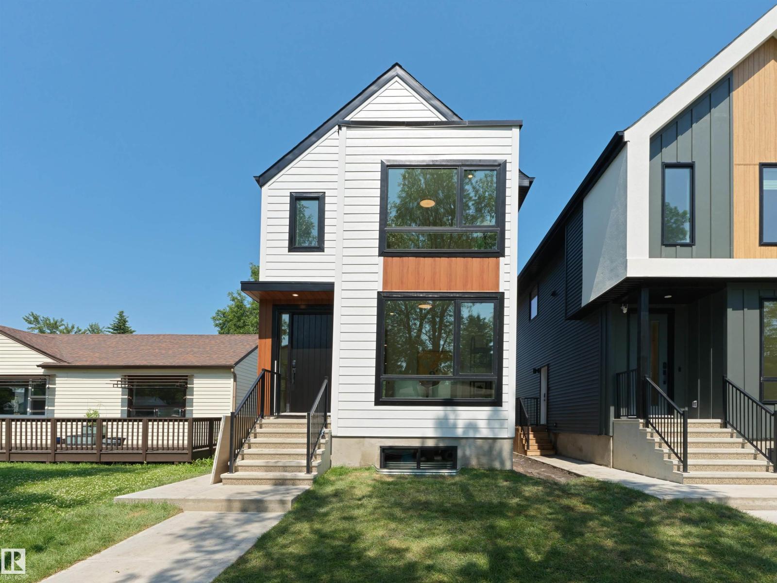 8136 77 AV NW - 1