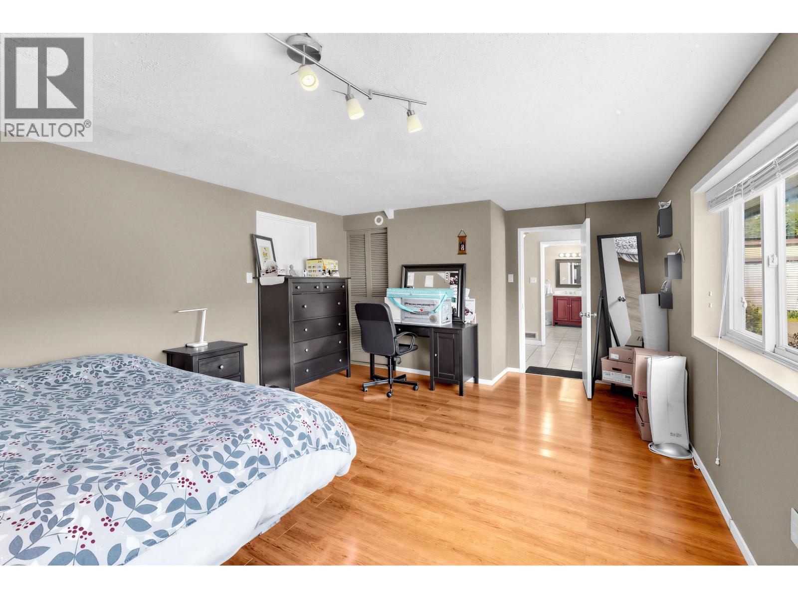 10111 AINSWORTH CRESCENT, Richmond