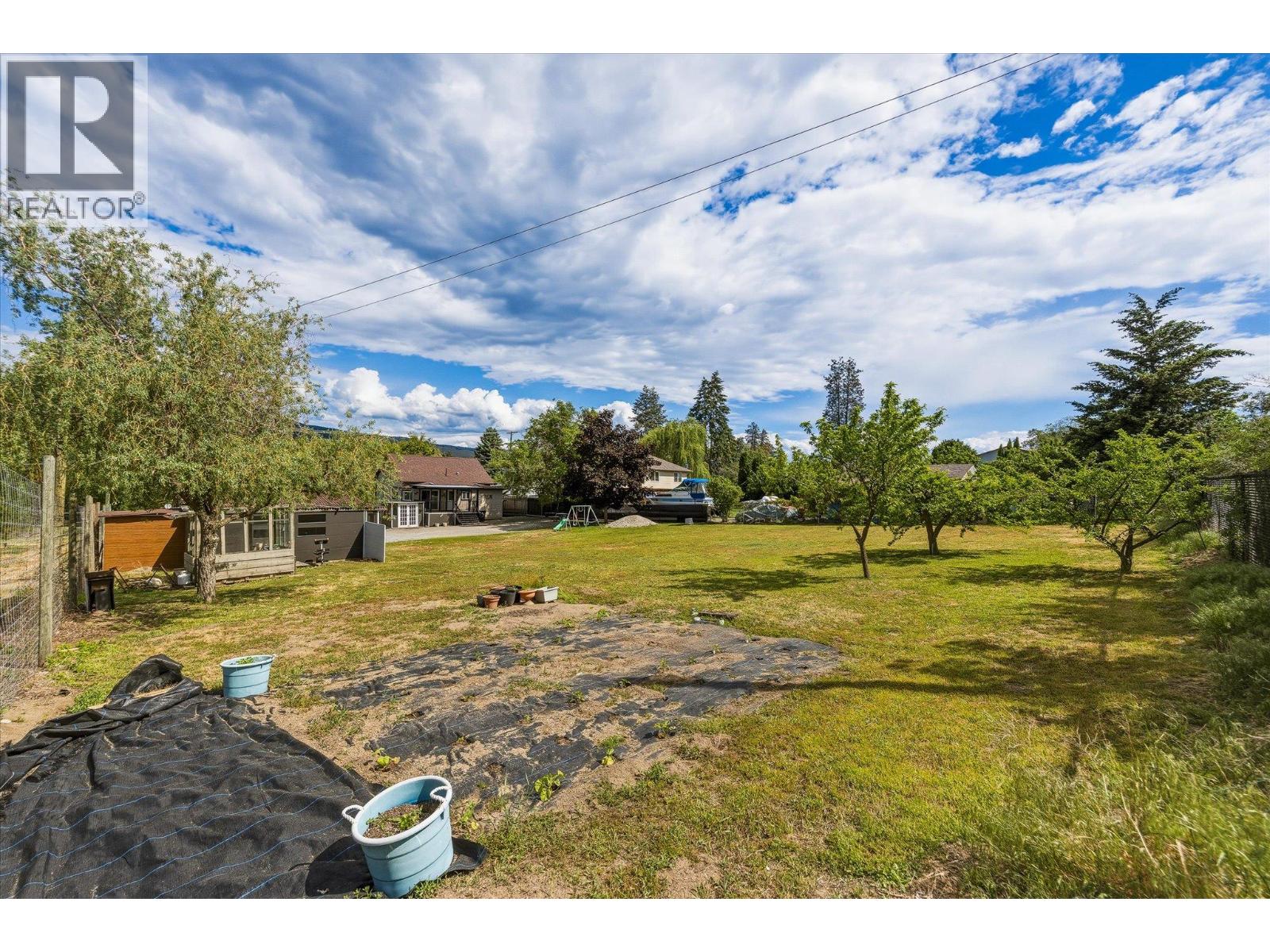 11592 Okanagan Centre Road E - 46