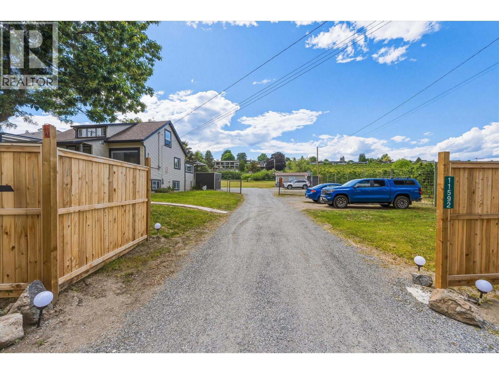 11592 Okanagan Centre Road E - 56