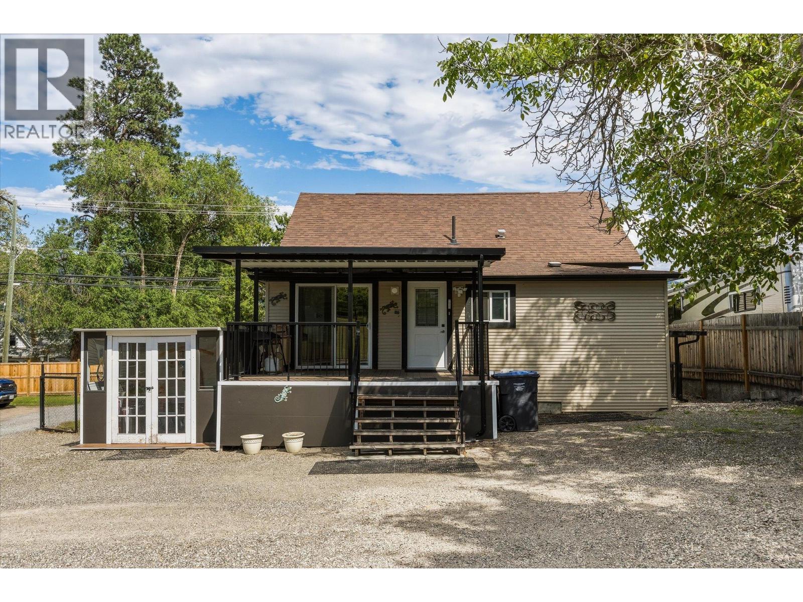 11592 Okanagan Centre Road E - 35