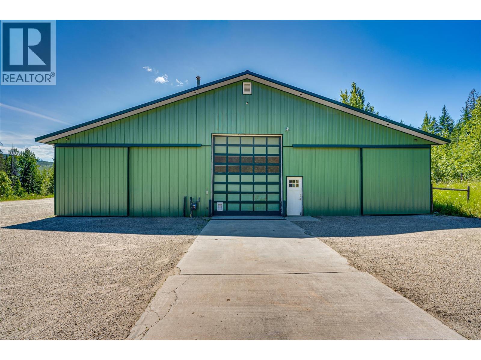 8475 Silver Star Road photo 5