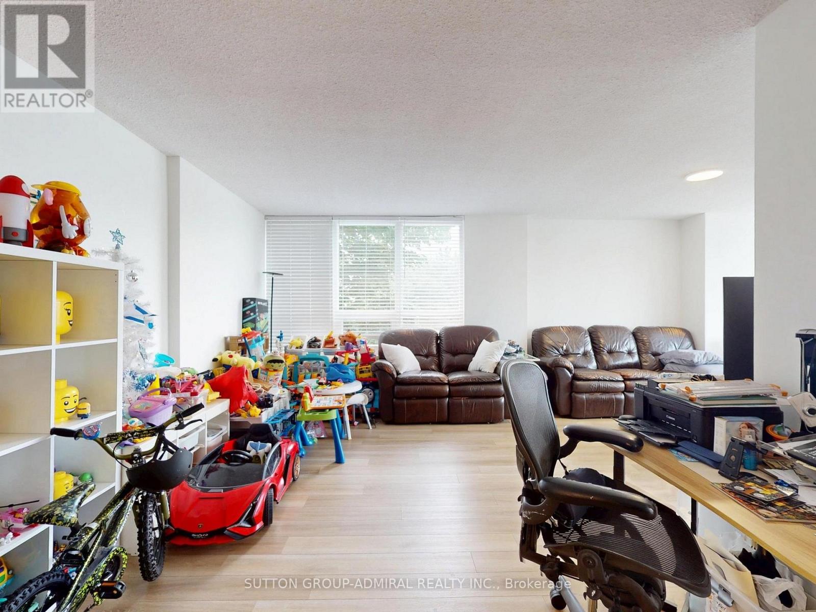 #312 7601 BATHURST STREET - 15