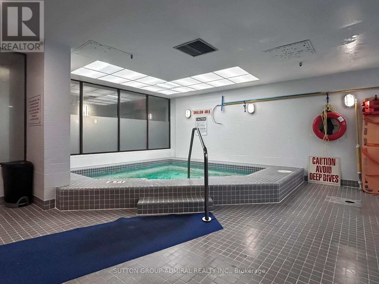 #312 7601 BATHURST STREET - 36