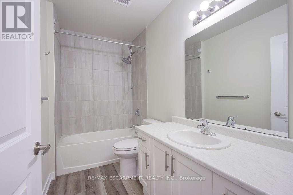#110 450 DUNDAS STREET E - 17