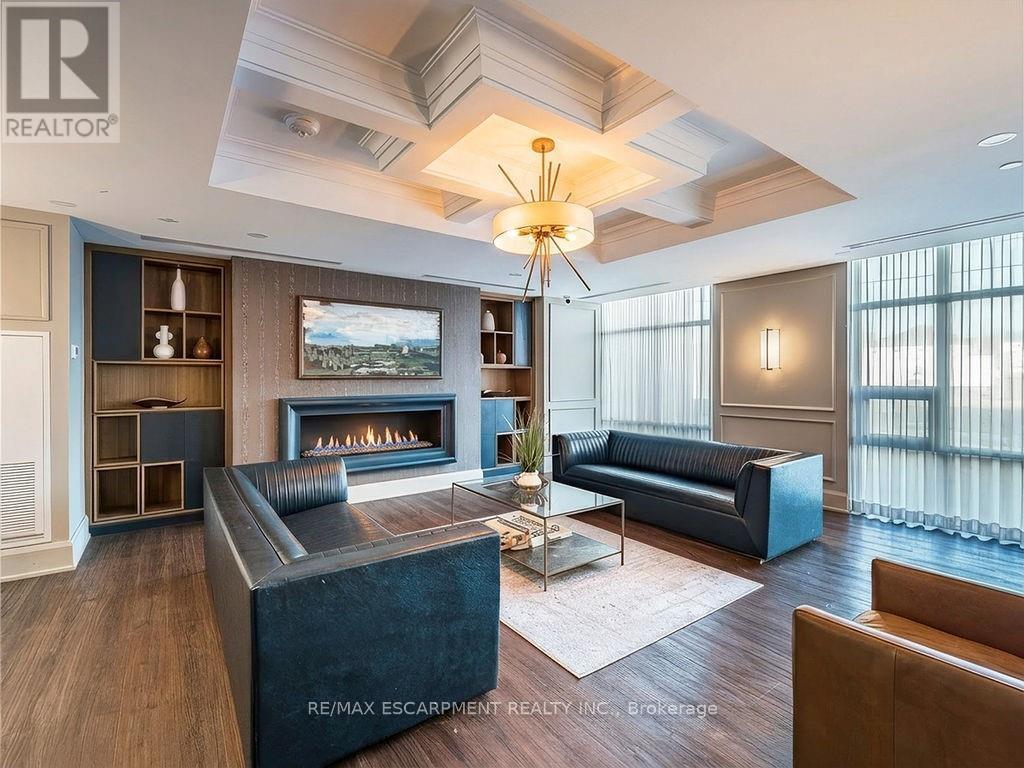 #110 450 DUNDAS STREET E - 21
