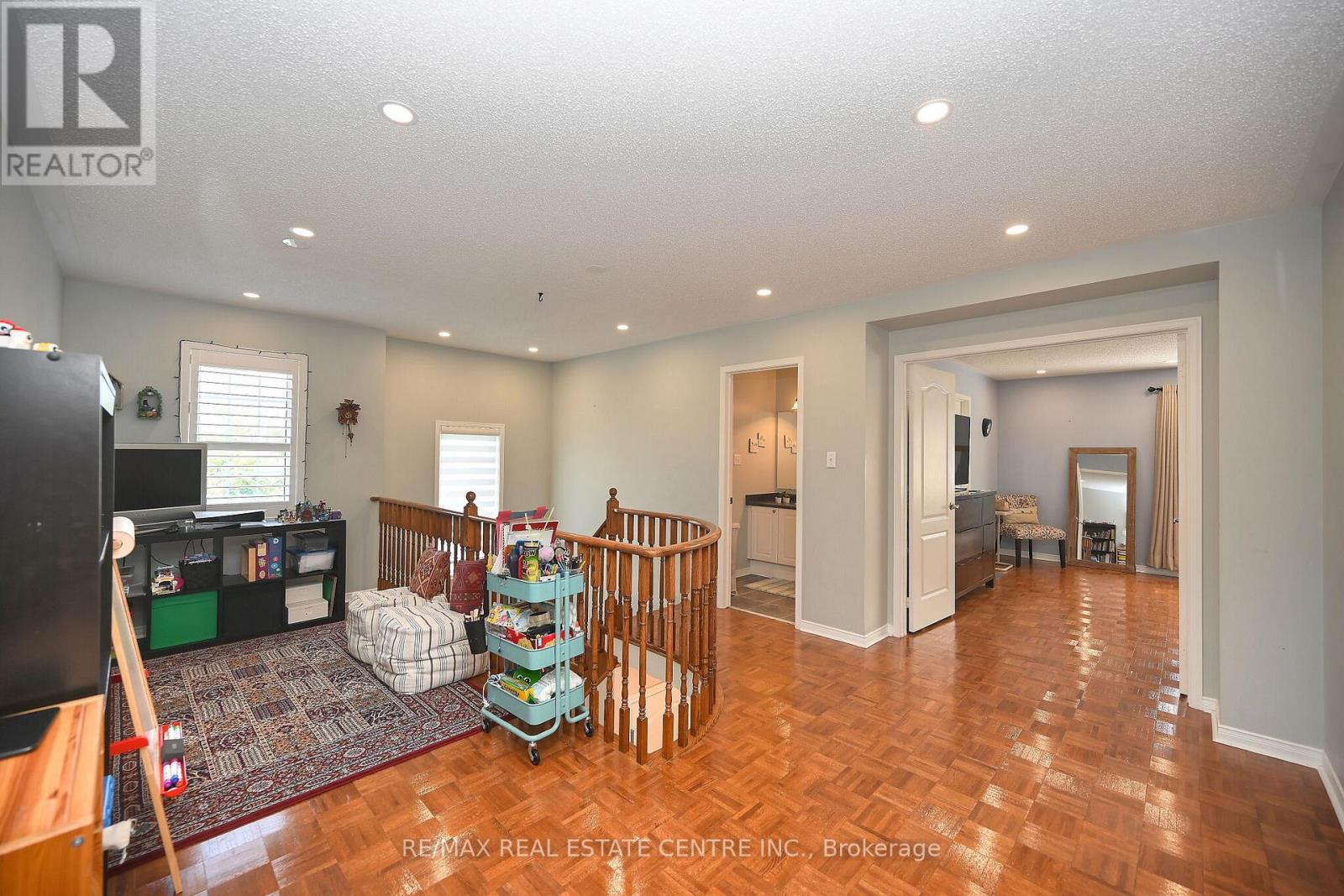 1244 FIELD DRIVE - 34