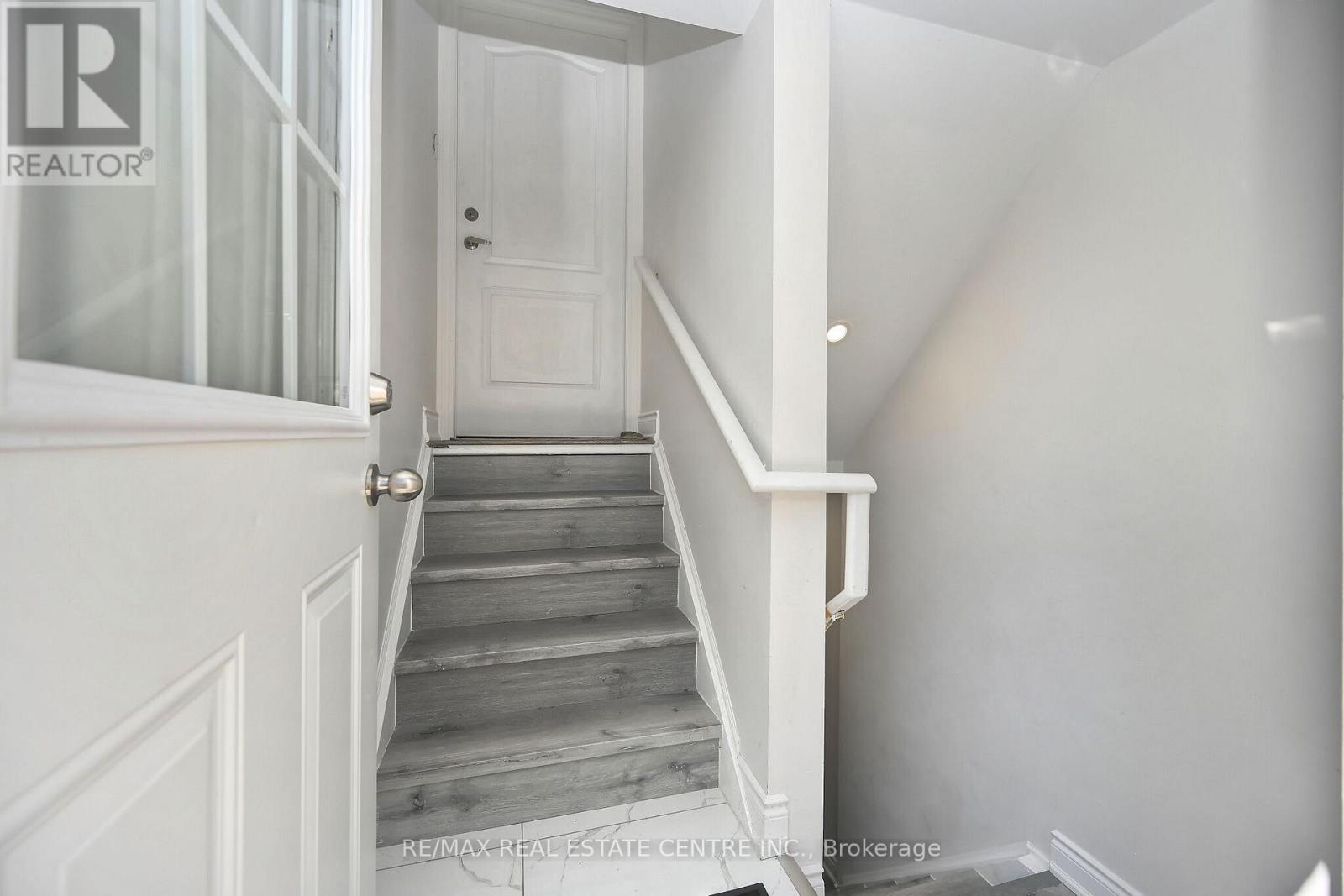 1244 FIELD DRIVE - 47