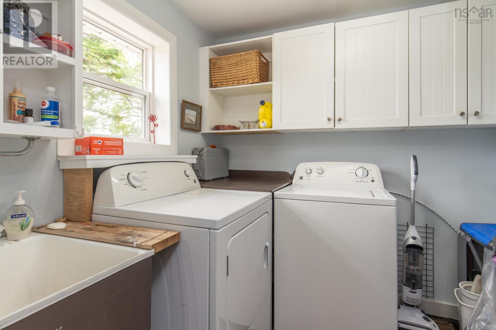 223-225 Forest Street - 12