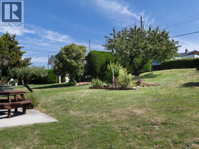 3918 GORDON AVE - 31