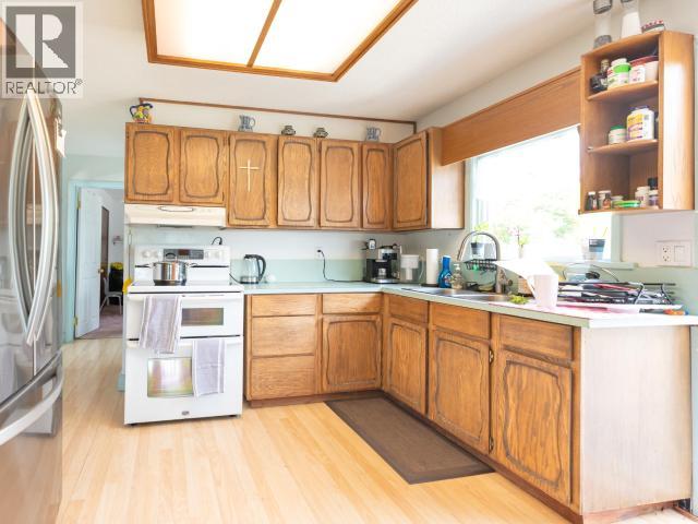 3918 GORDON AVE - 9