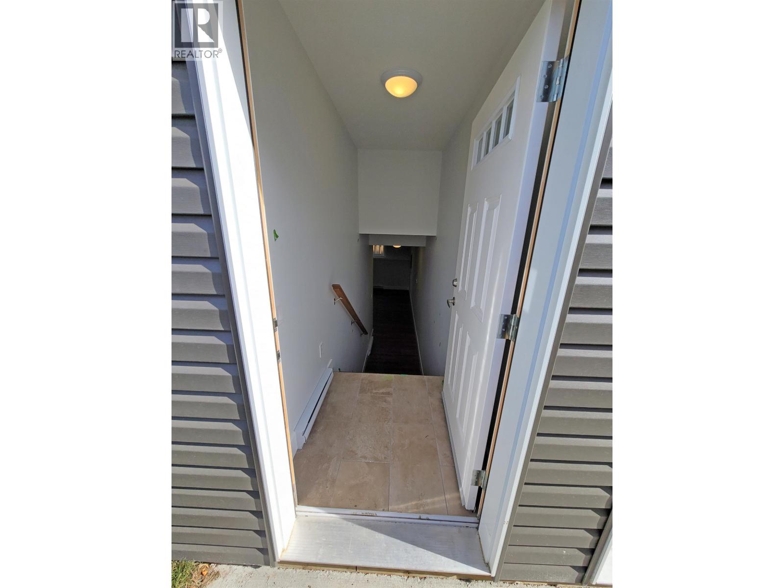 8420 88 AVENUE - 25