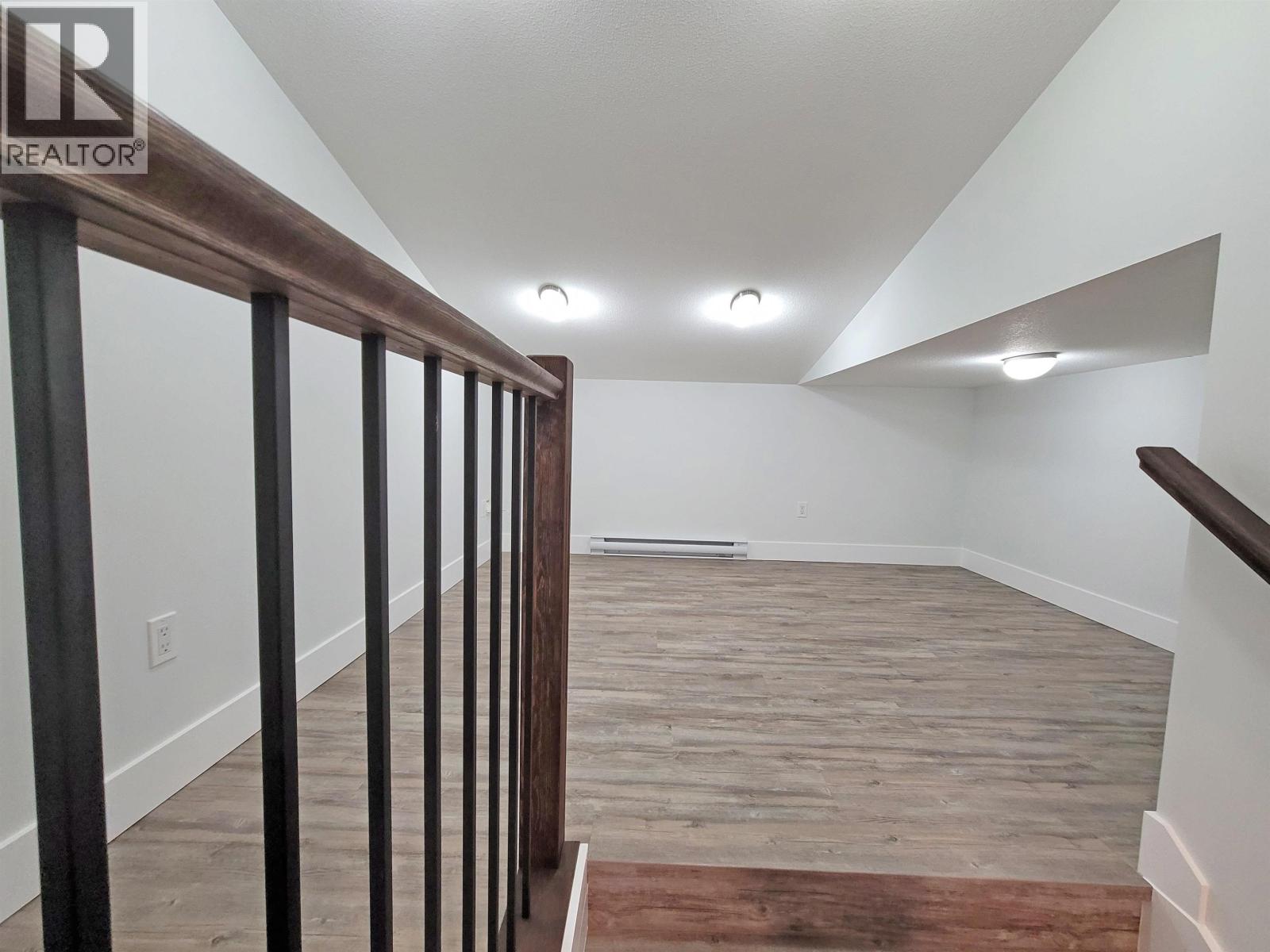 8420 88 AVENUE - 11