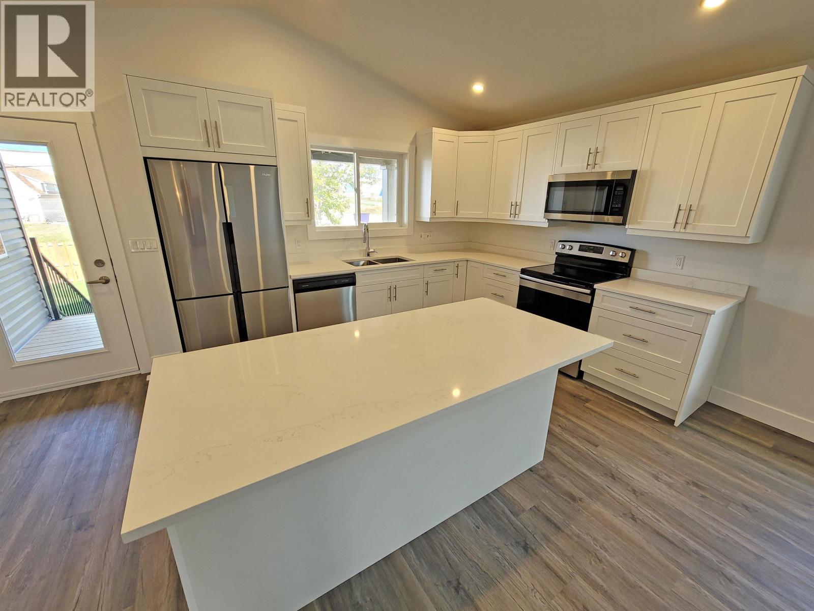 8420 88 AVENUE - 7