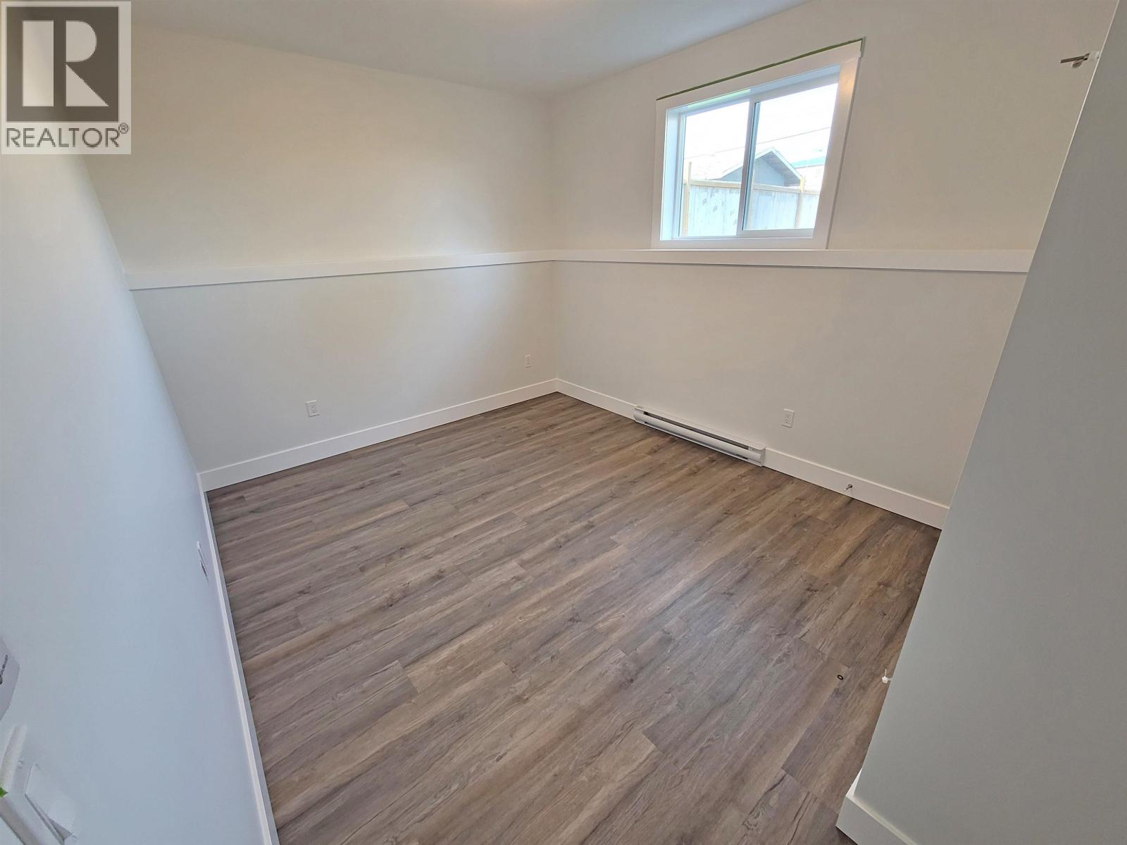 8420 88 AVENUE - 34