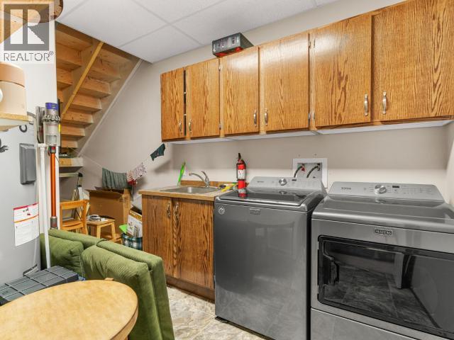 129 SYBIL CIRCLE - 12