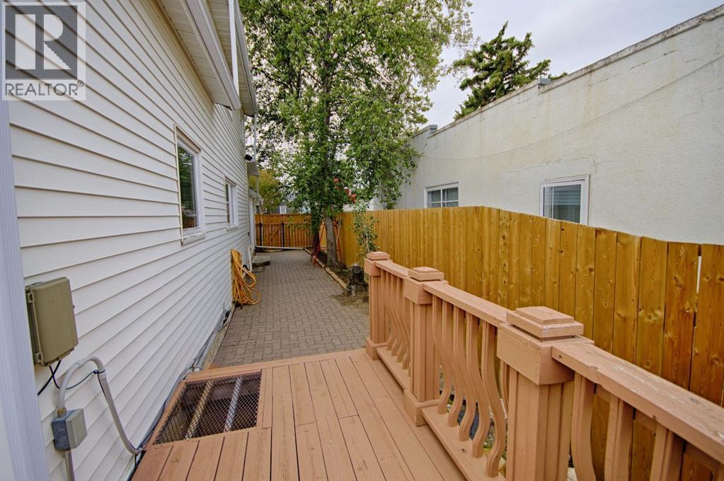 5109 44 ave - 42