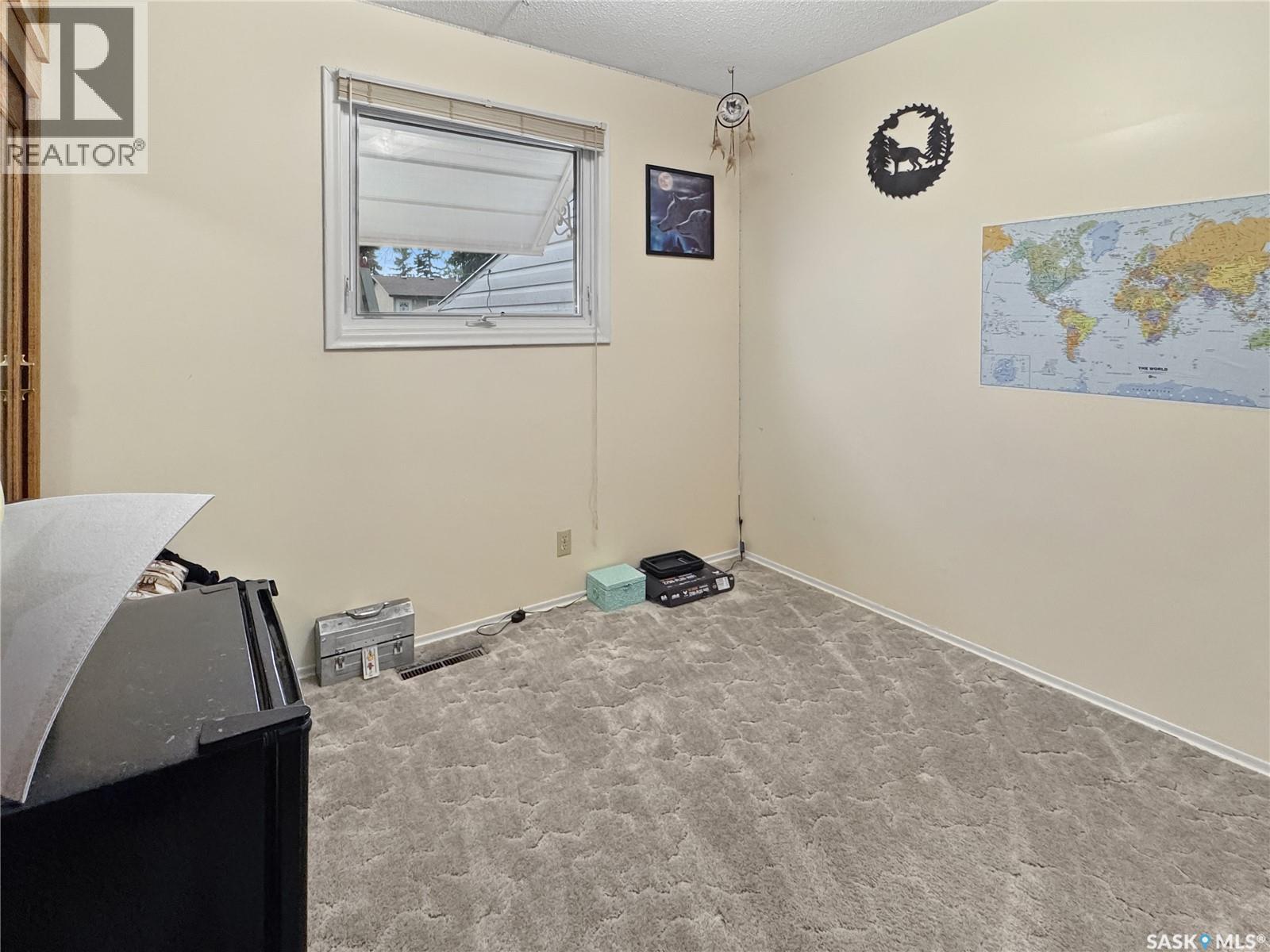 11310 Asquith AVENUE - Image 7