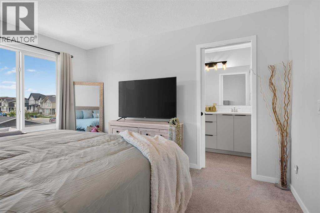 257 Edith Green NW - 24