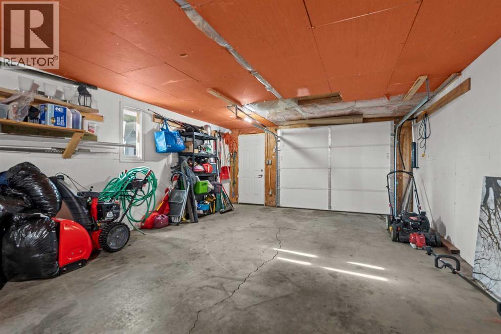 1203 1 Street NE - 41