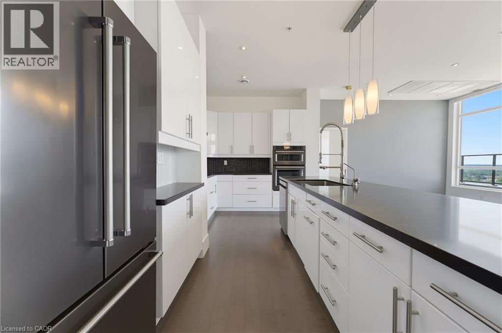 #1903 1 VICTORIA Street S - 15