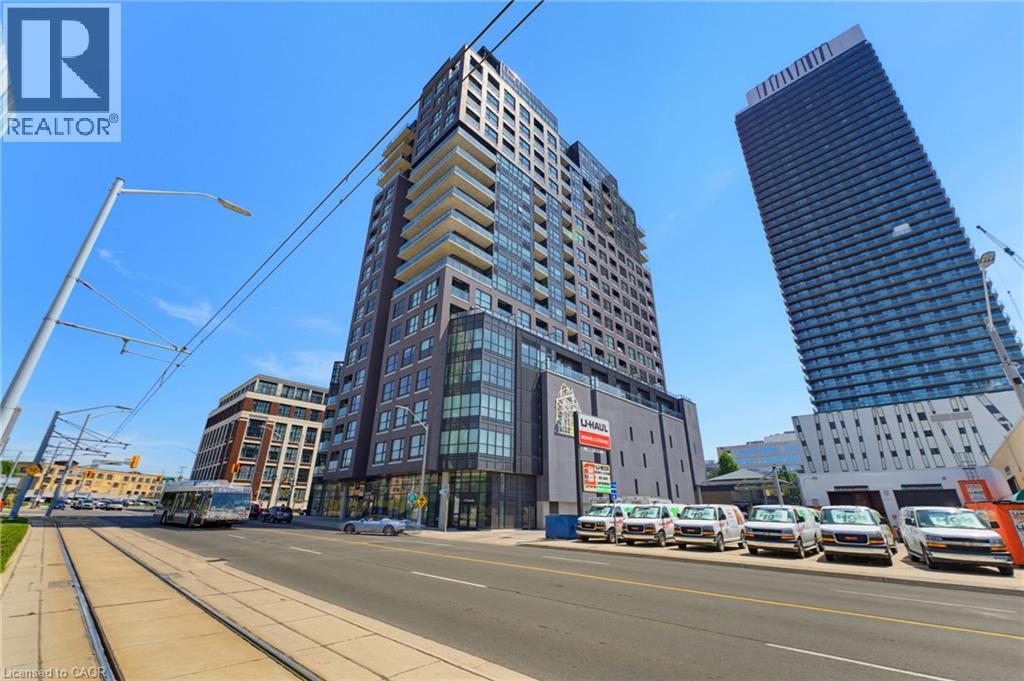 #1903 1 VICTORIA Street S - 44