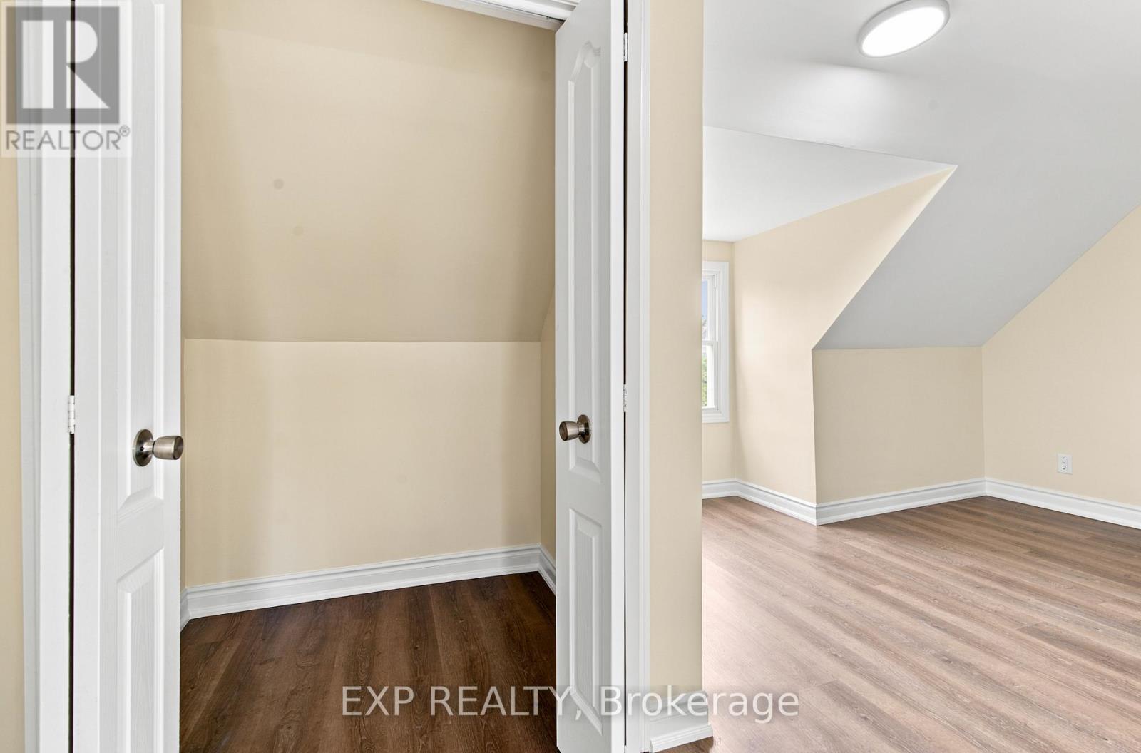 208 THOROLD ROAD - Image 16