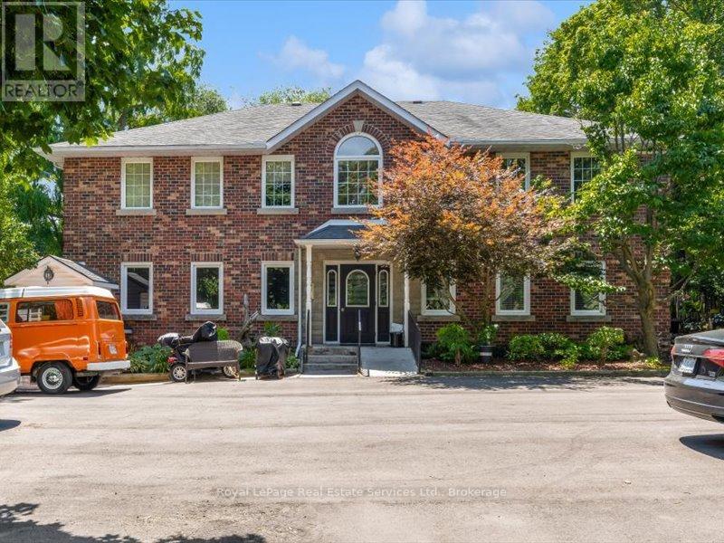 81 HAMILTON STREET N - 1