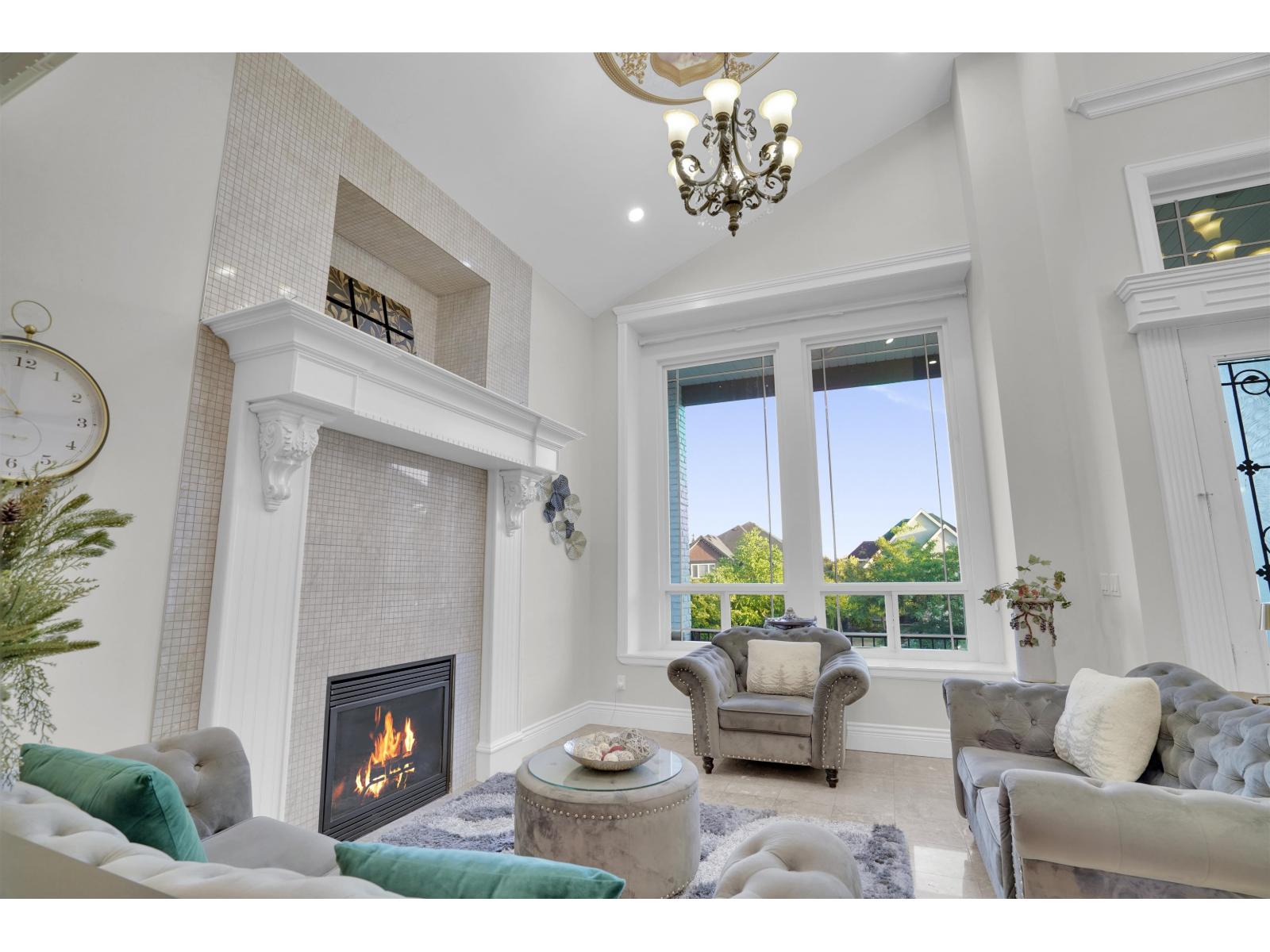 8 Bed, 8 Bath House for Sale in Surrey – 18913 54A AVENUE, Surrey – MLS# R3143906 - Image 8