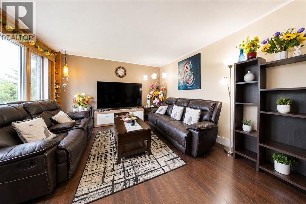 165 Nash Street - 10