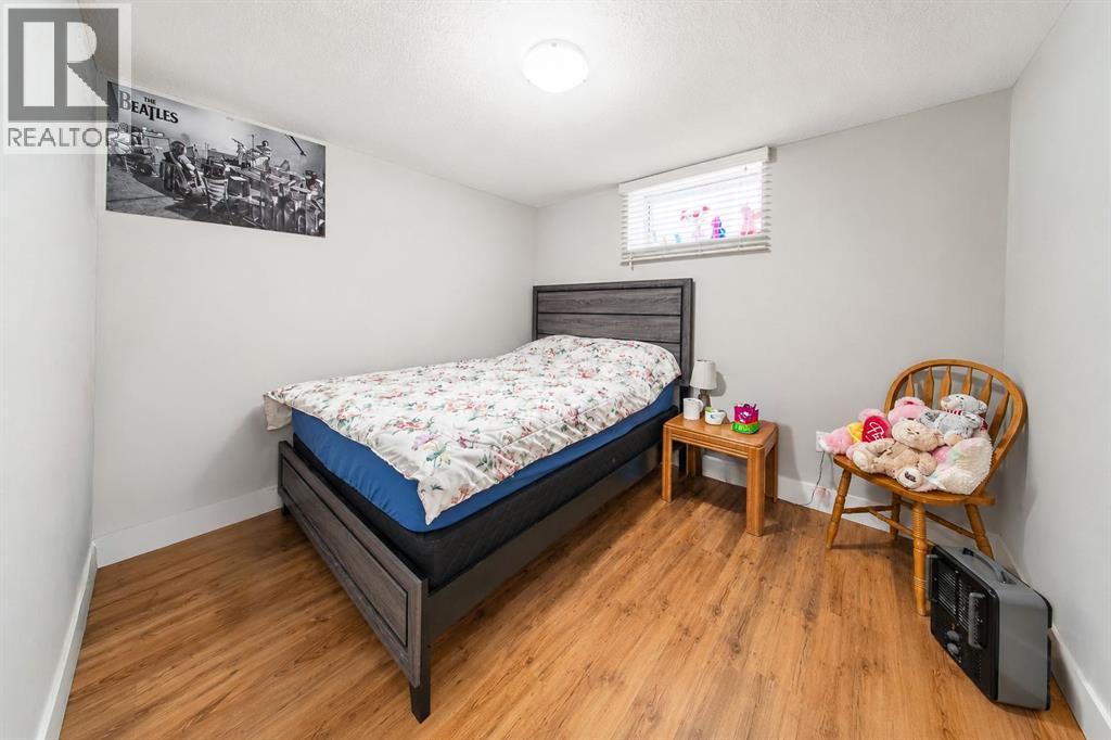 165 Nash Street - 23
