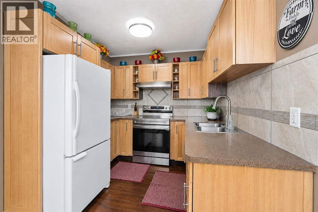 165 Nash Street - 27