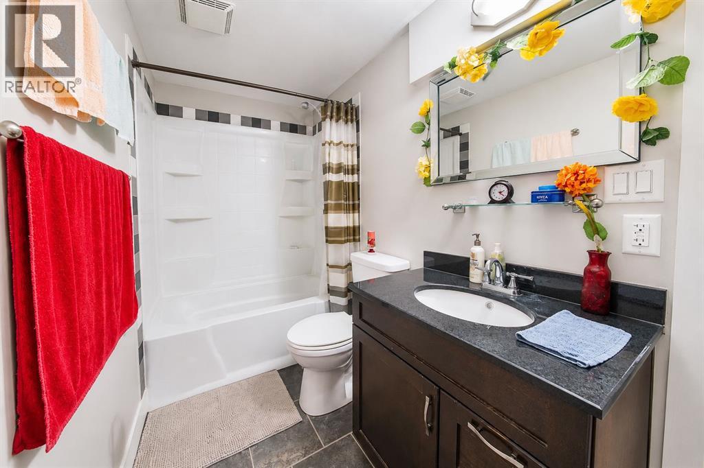 165 Nash Street - 30