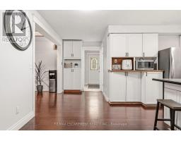 Bathroom - 318 10th Concession Road E, Hamilton, ON L8B1H6 Photo 6