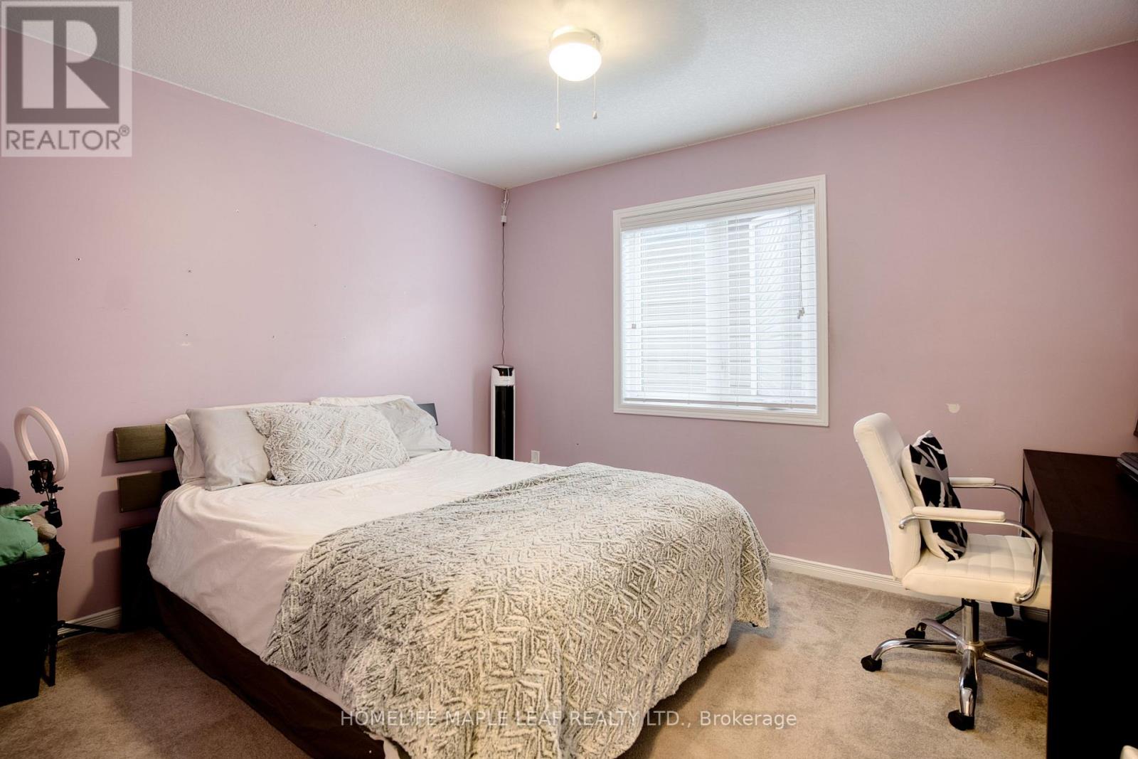 232 BEDROCK DRIVE S - 20