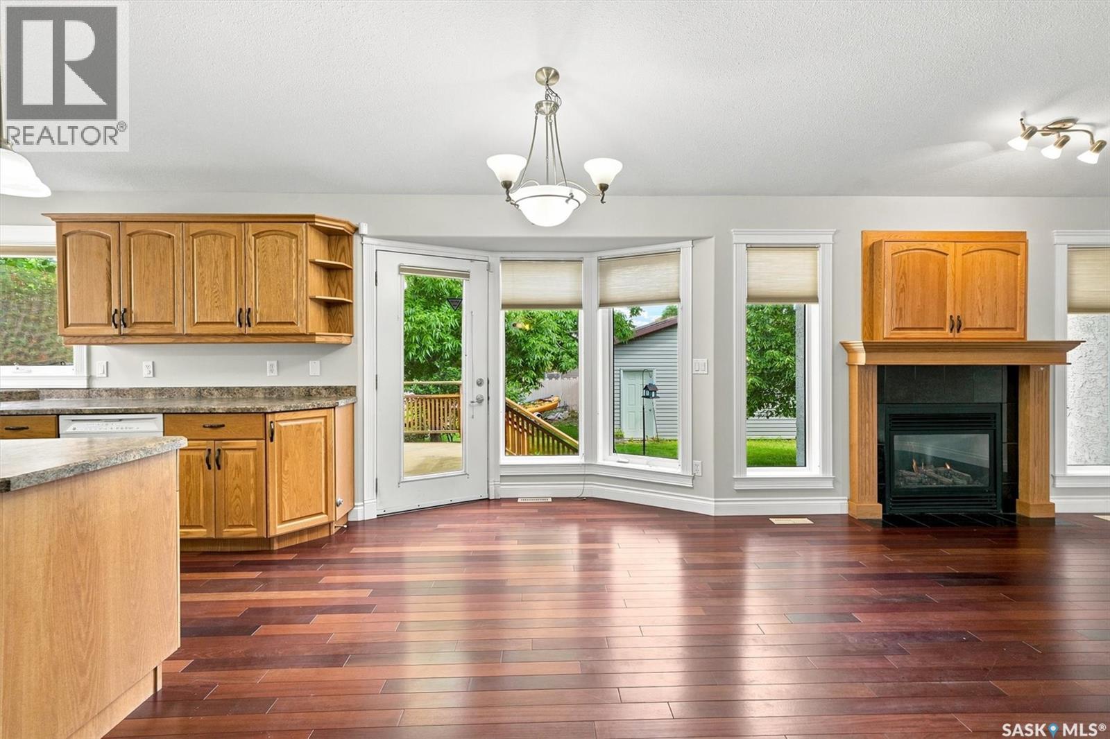 841 Martens CRESCENT - 15