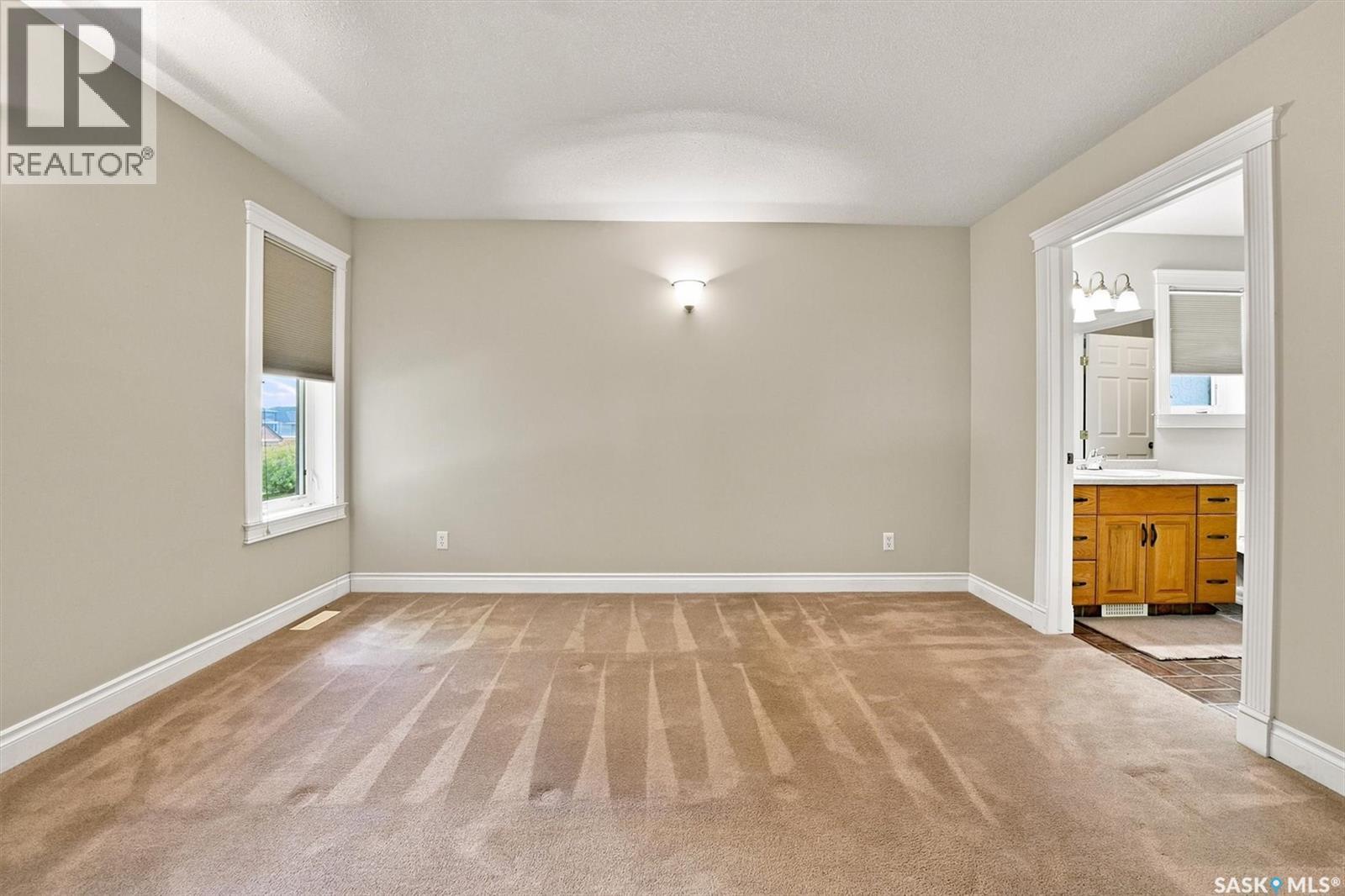 841 Martens CRESCENT - 17