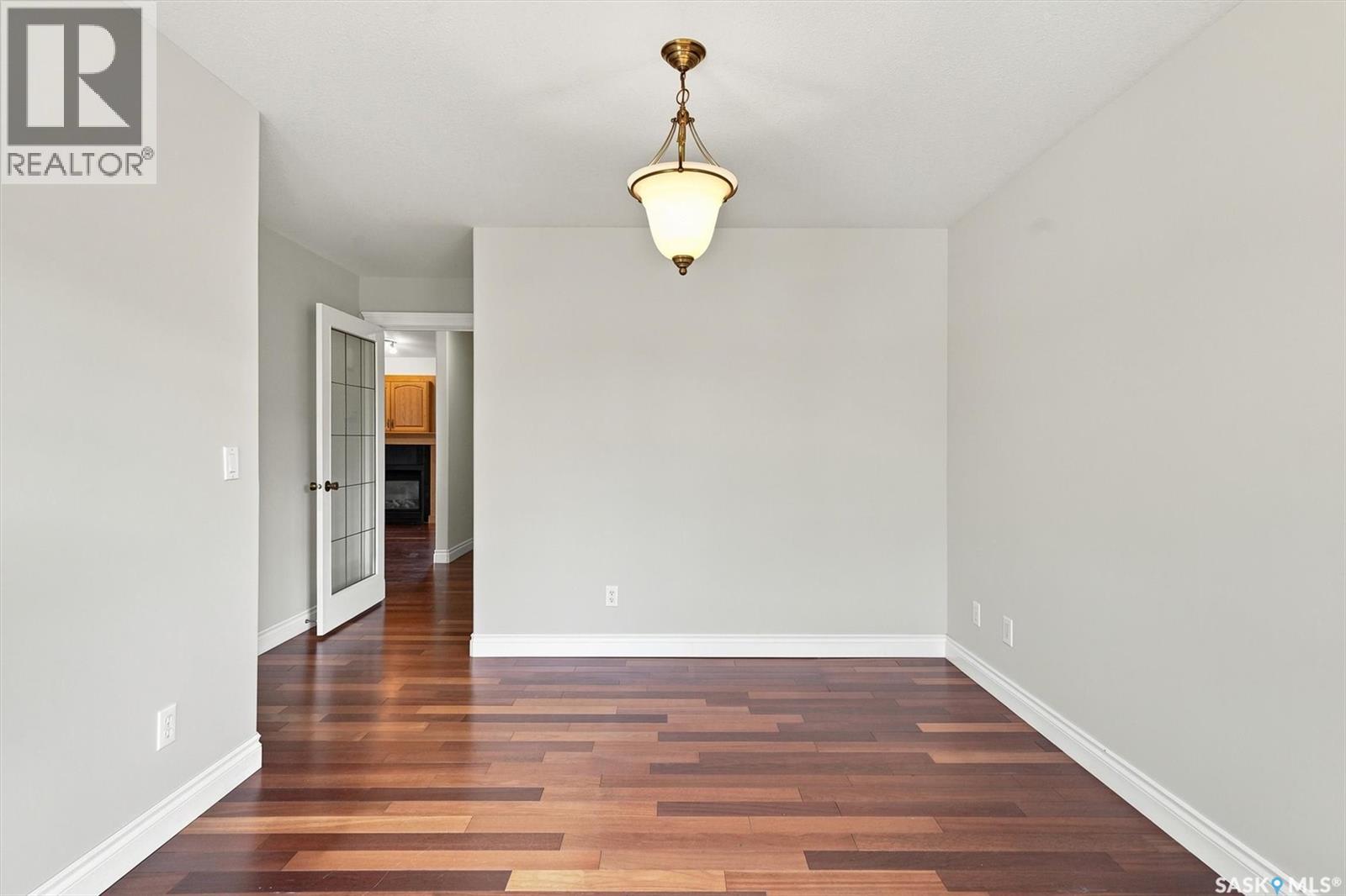 841 Martens CRESCENT - 23