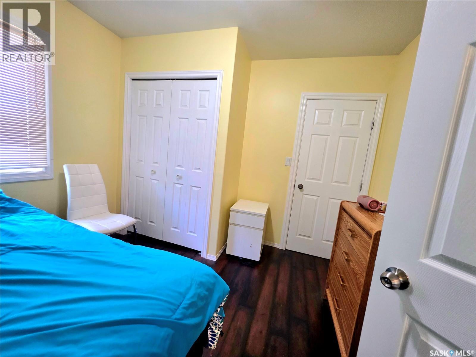 802 O AVENUE S - 11