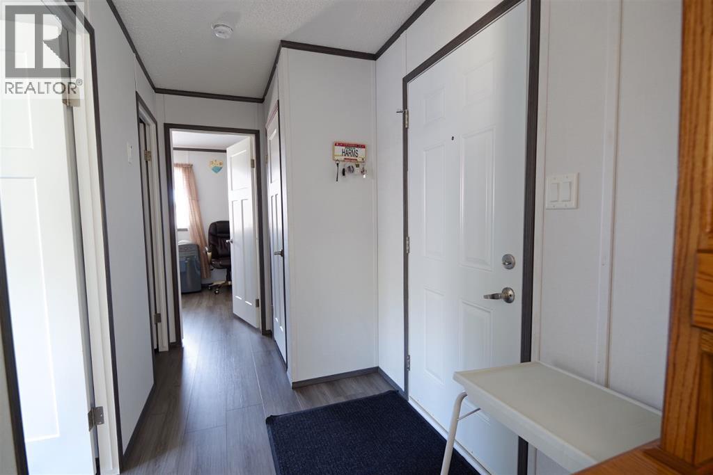 829 3 Street S - 12