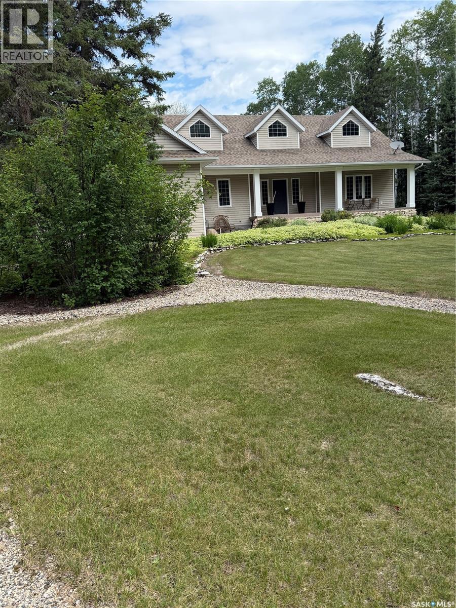 4.96 acres move in ready property - Image 4